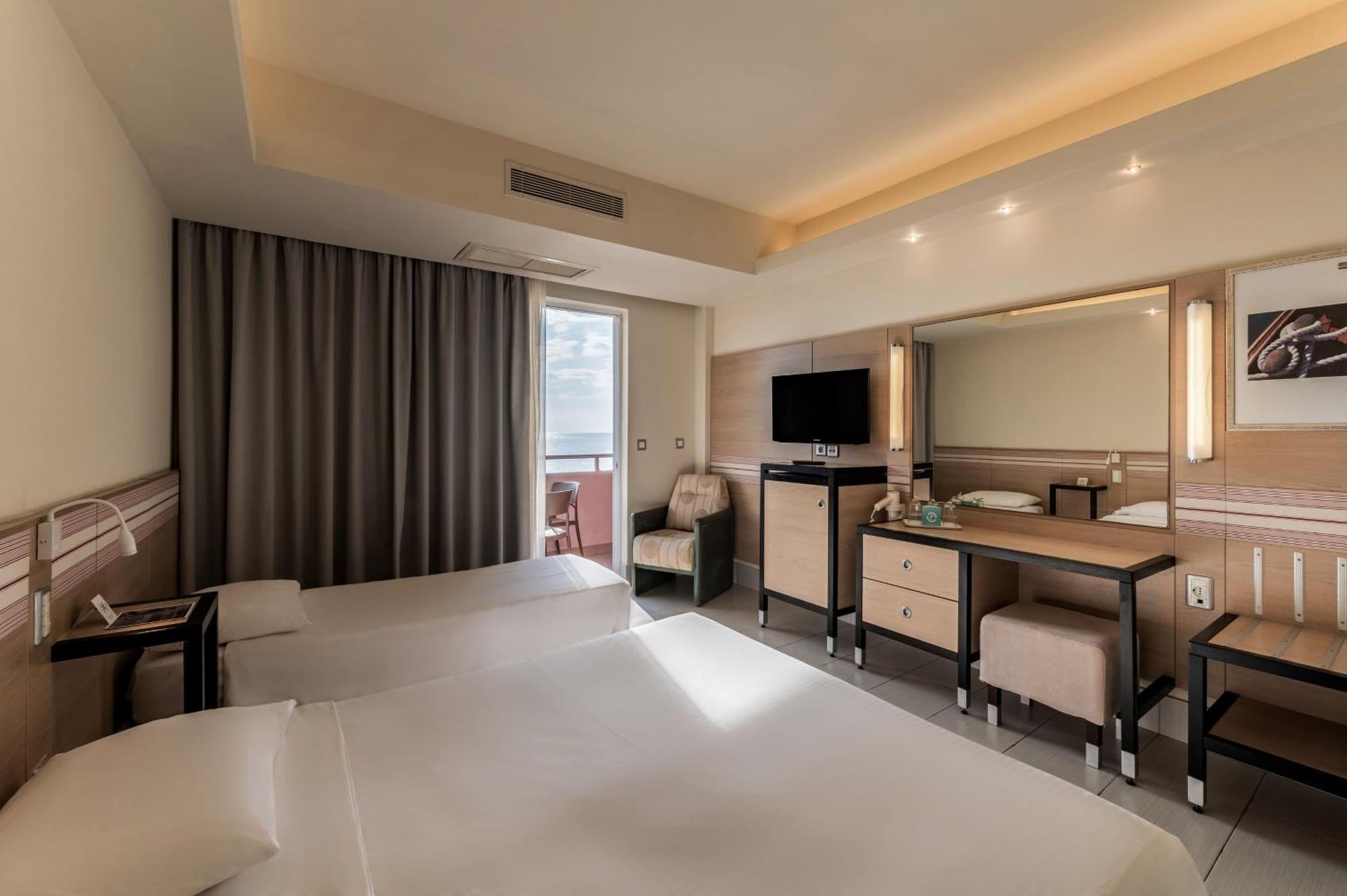 Esperides Beach Resort Ammoudes  Habitación foto